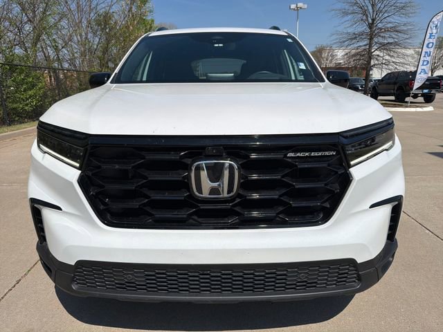 Used 2025 Honda Pilot Black Edition image 8