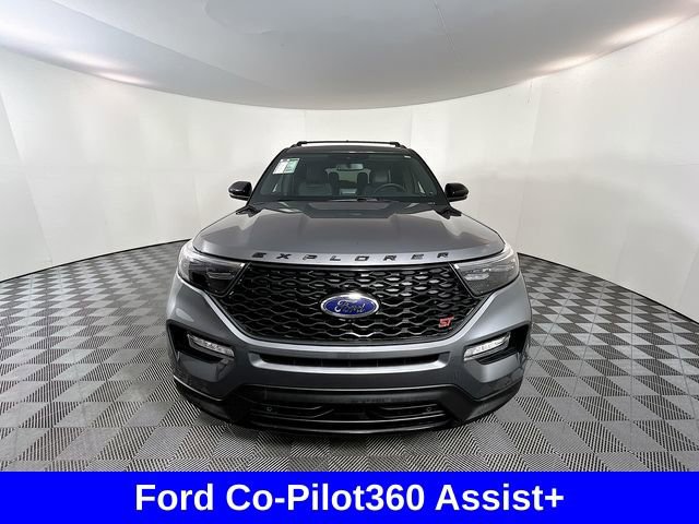 Used 2023 Ford Explorer ST w/ Equipment Group 401A image 3