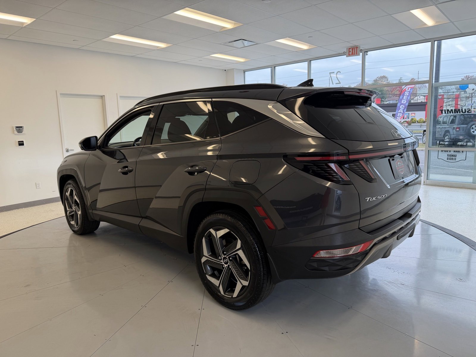 Used 2023 Hyundai Tucson Limited w/ Cargo Package image 71