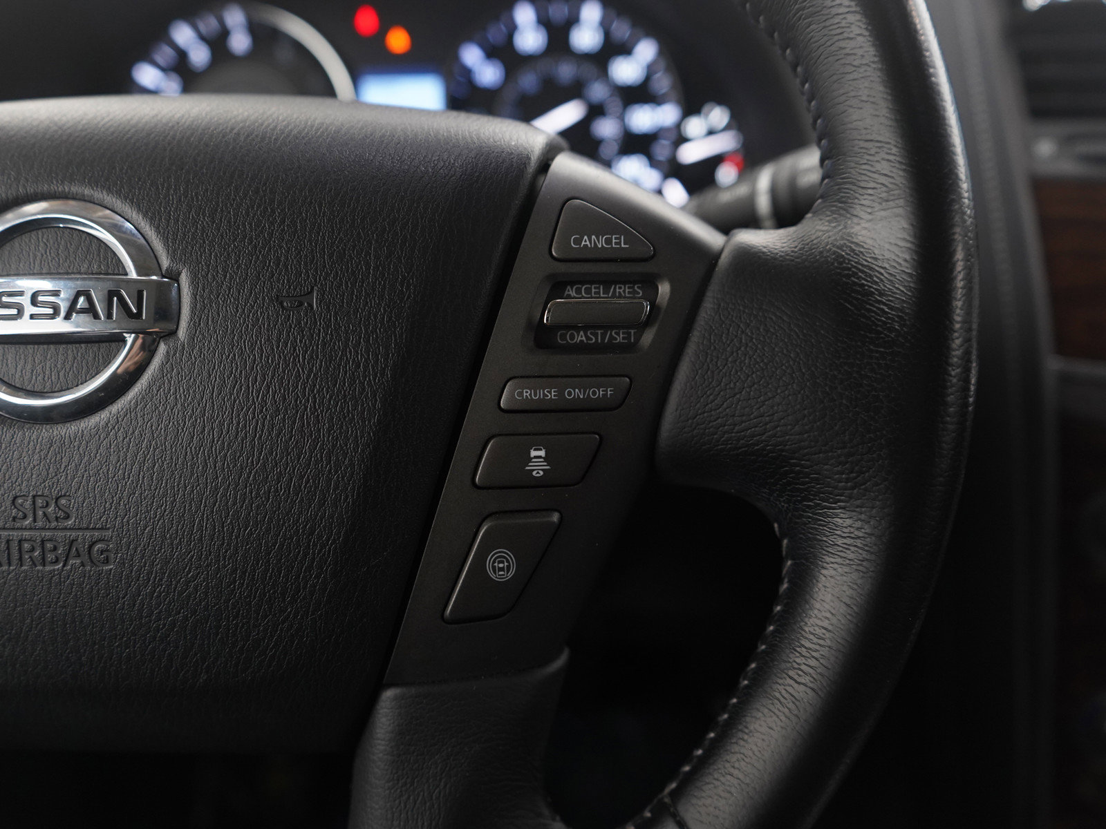 Used 2020 Nissan Armada SL w/ Premium Package image 30