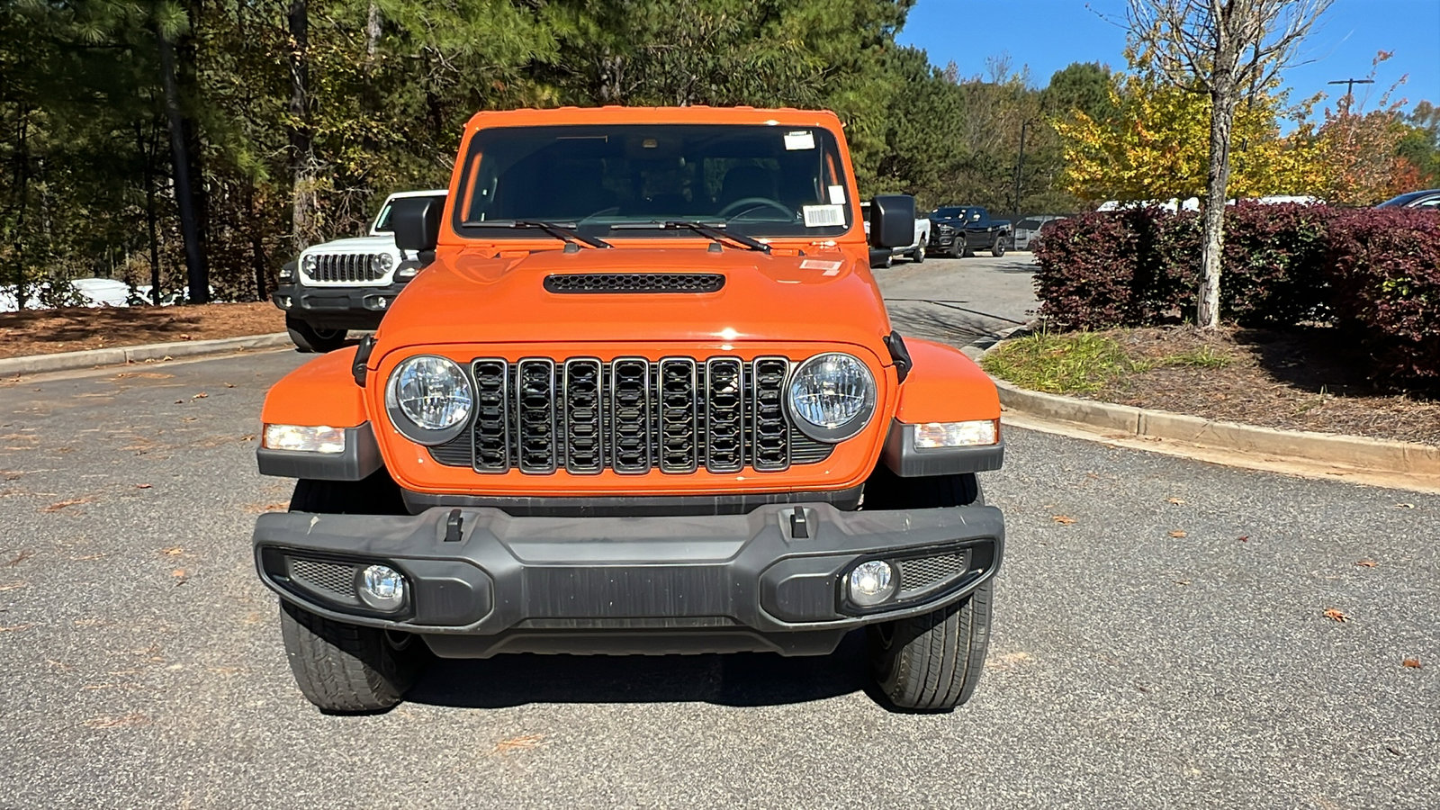 New 2025 Jeep Gladiator Sport image 3