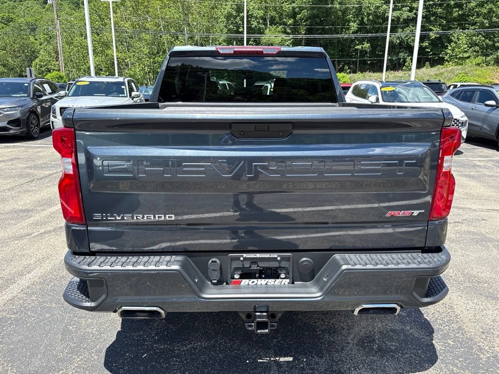Used 2022 Chevrolet Silverado 1500 RST AWD/4WD image 4