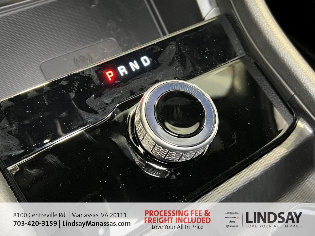New 2025 Jeep Grand Cherokee L Laredo w/ Luxury Tech Group I AWD/4WD image 34