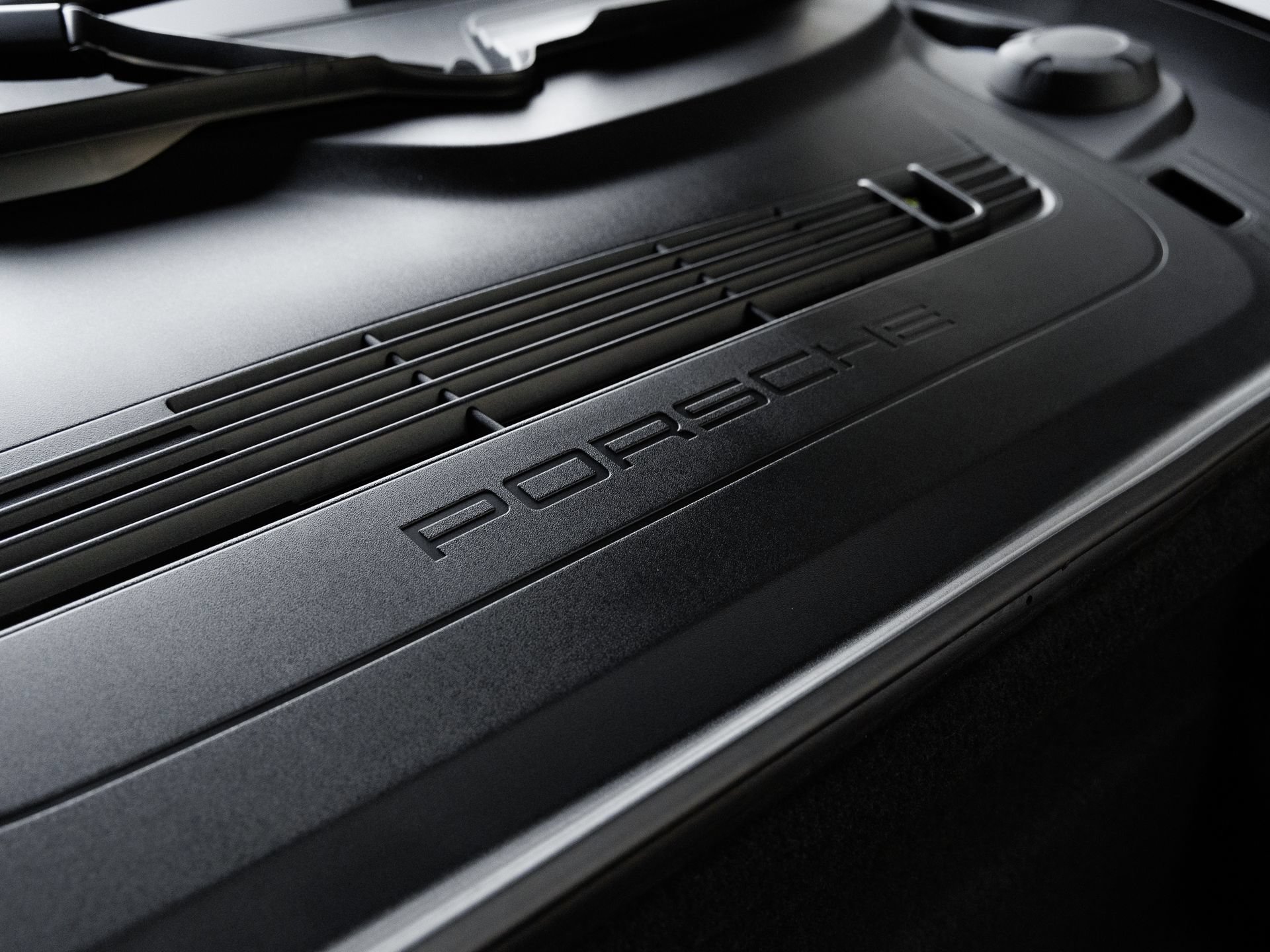 Certified 2025 Porsche 718 Boxster S RWD image 41