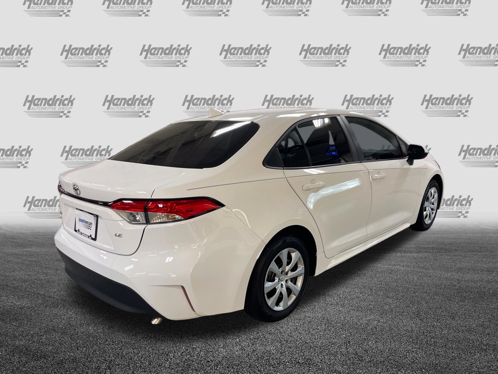 Certified 2025 Toyota Corolla LE FWD image 10