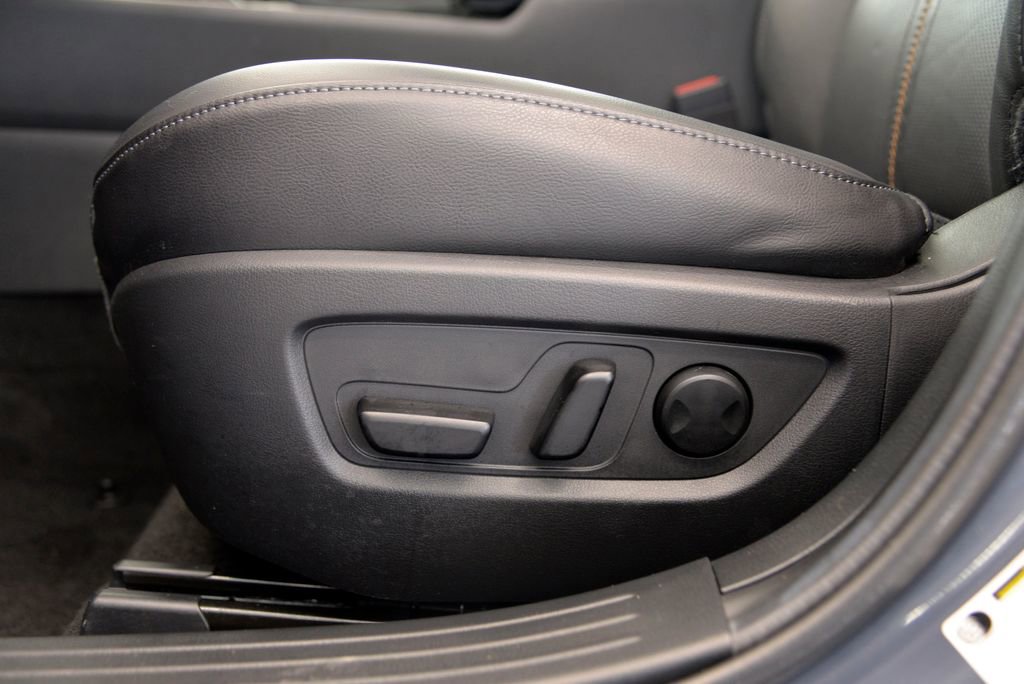 Certified 2025 MAZDA CX-50 AWD 2.5 S w/ Cargo Package image 16