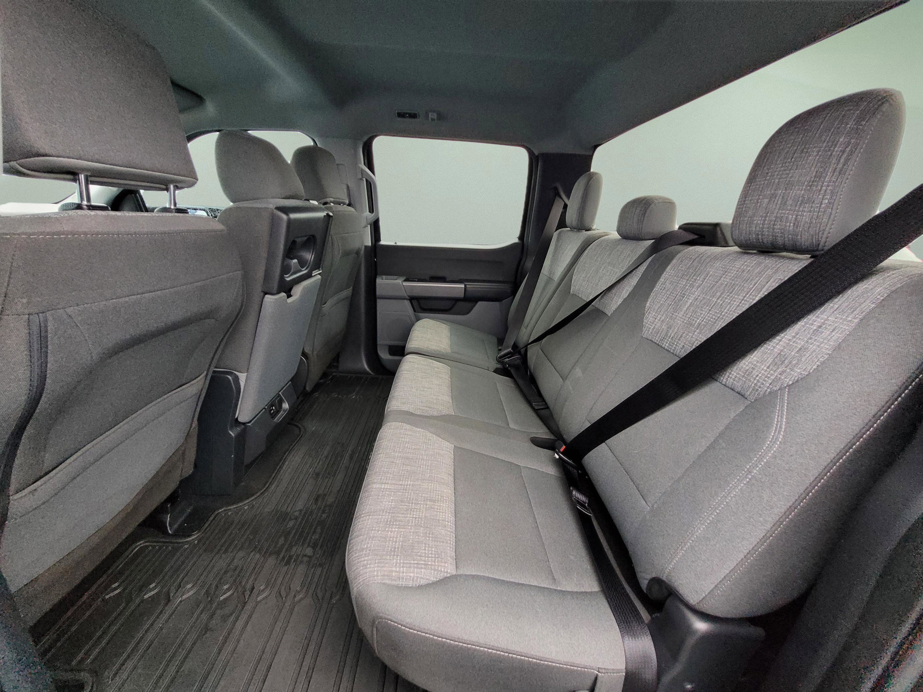 Used 2023 Ford F150 XLT w/ XTR Package image 16