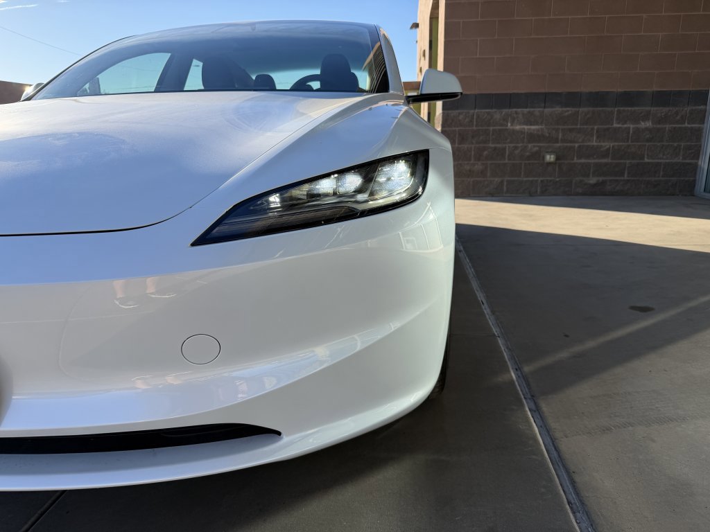 Used 2025 Tesla Model 3 image 11