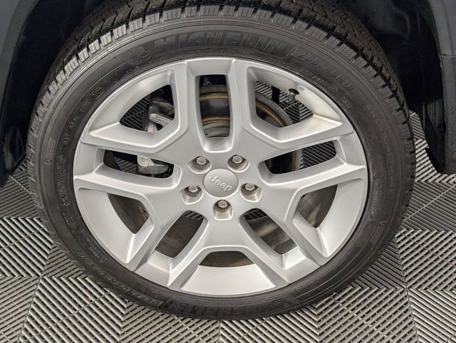 Used 2021 Jeep Renegade Latitude w/ Convenience Group image 8