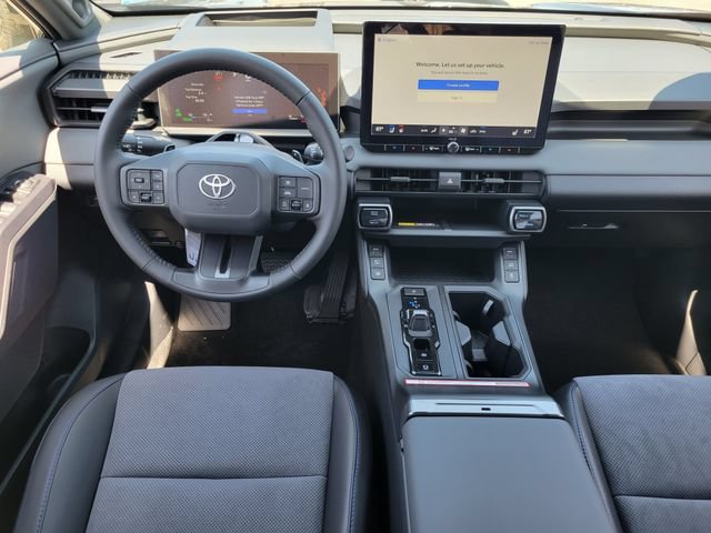 New 2026 Toyota RAV4 XSE AWD/4WD image 7