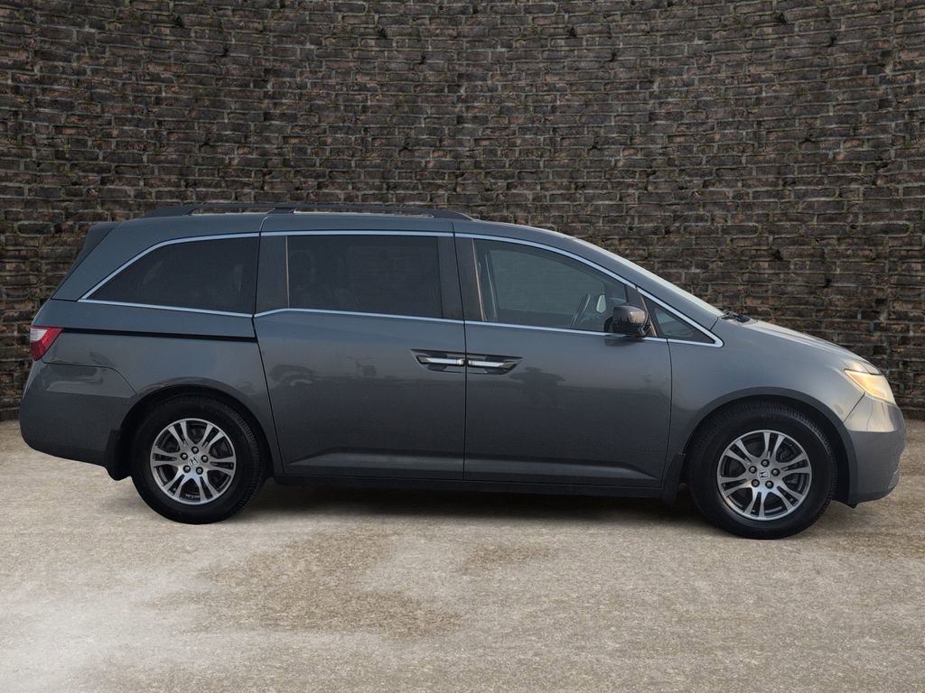 Used 2013 Honda Odyssey EX-L image 3