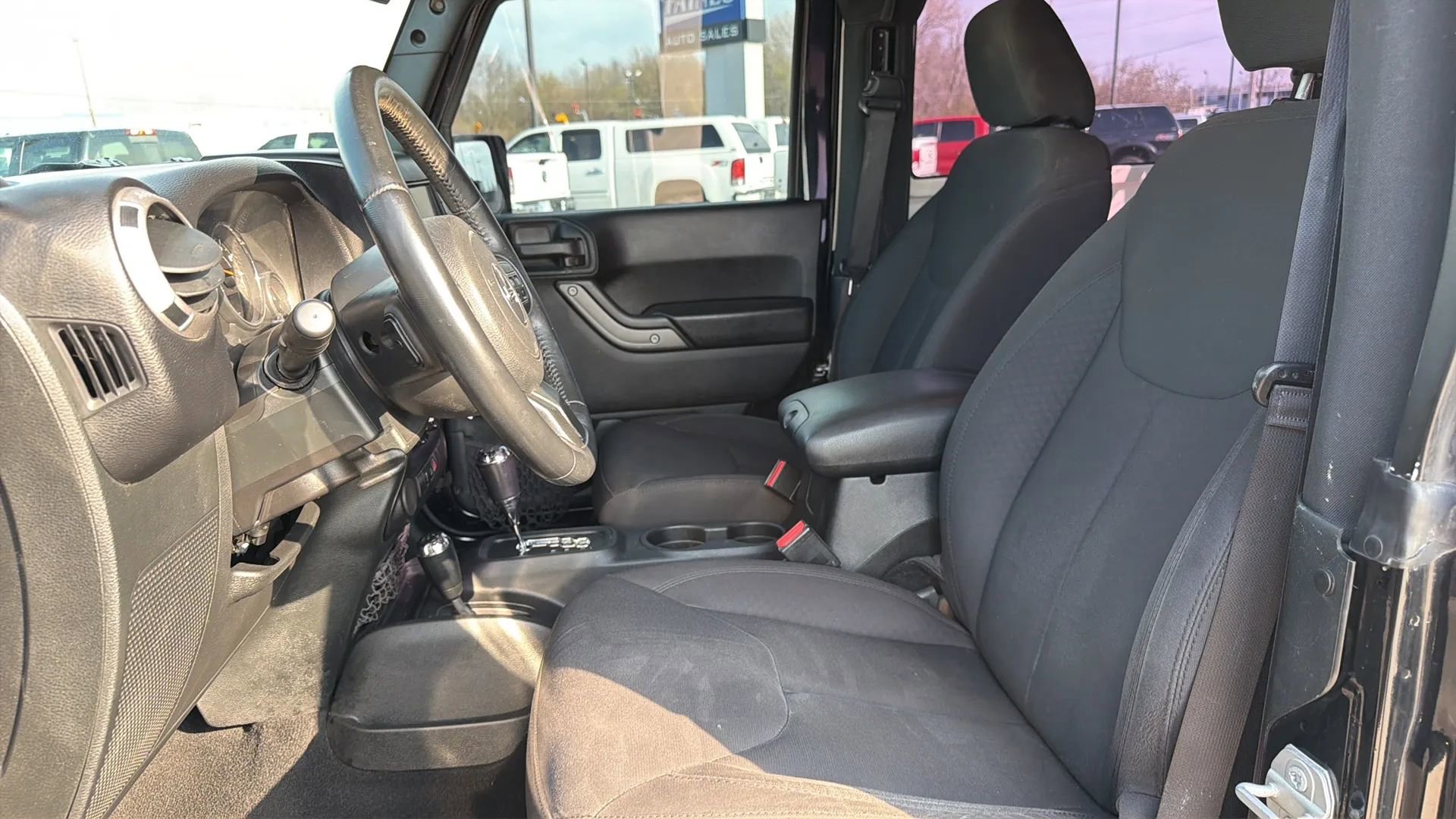 Used 2017 Jeep Wrangler Sport w/ Connectivity Group image 38