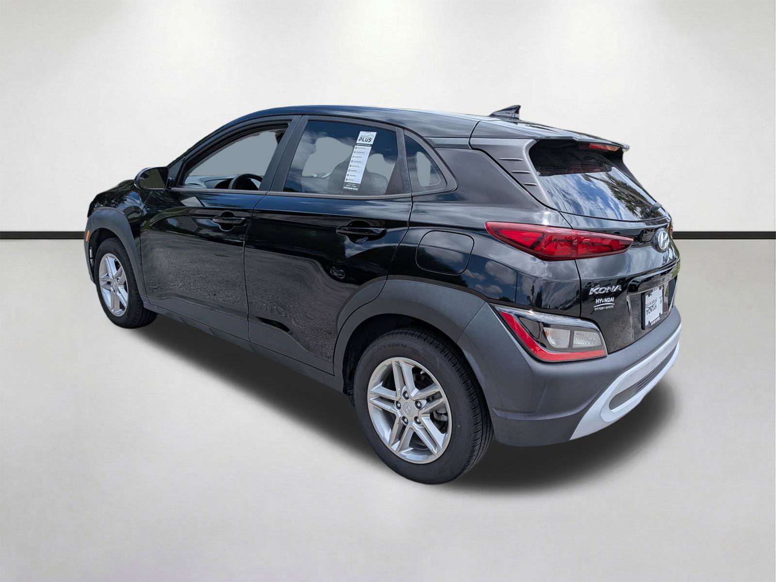 Used 2022 Hyundai Kona SE FWD image 6