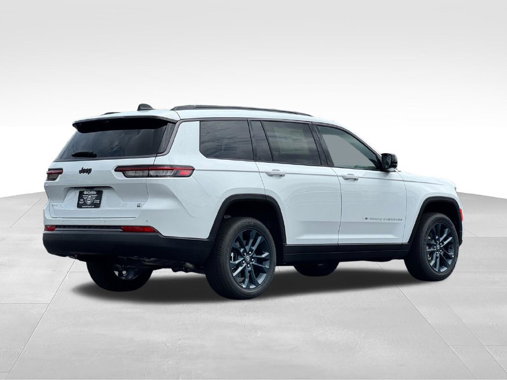 New 2026 Jeep Grand Cherokee L Limited AWD/4WD image 7