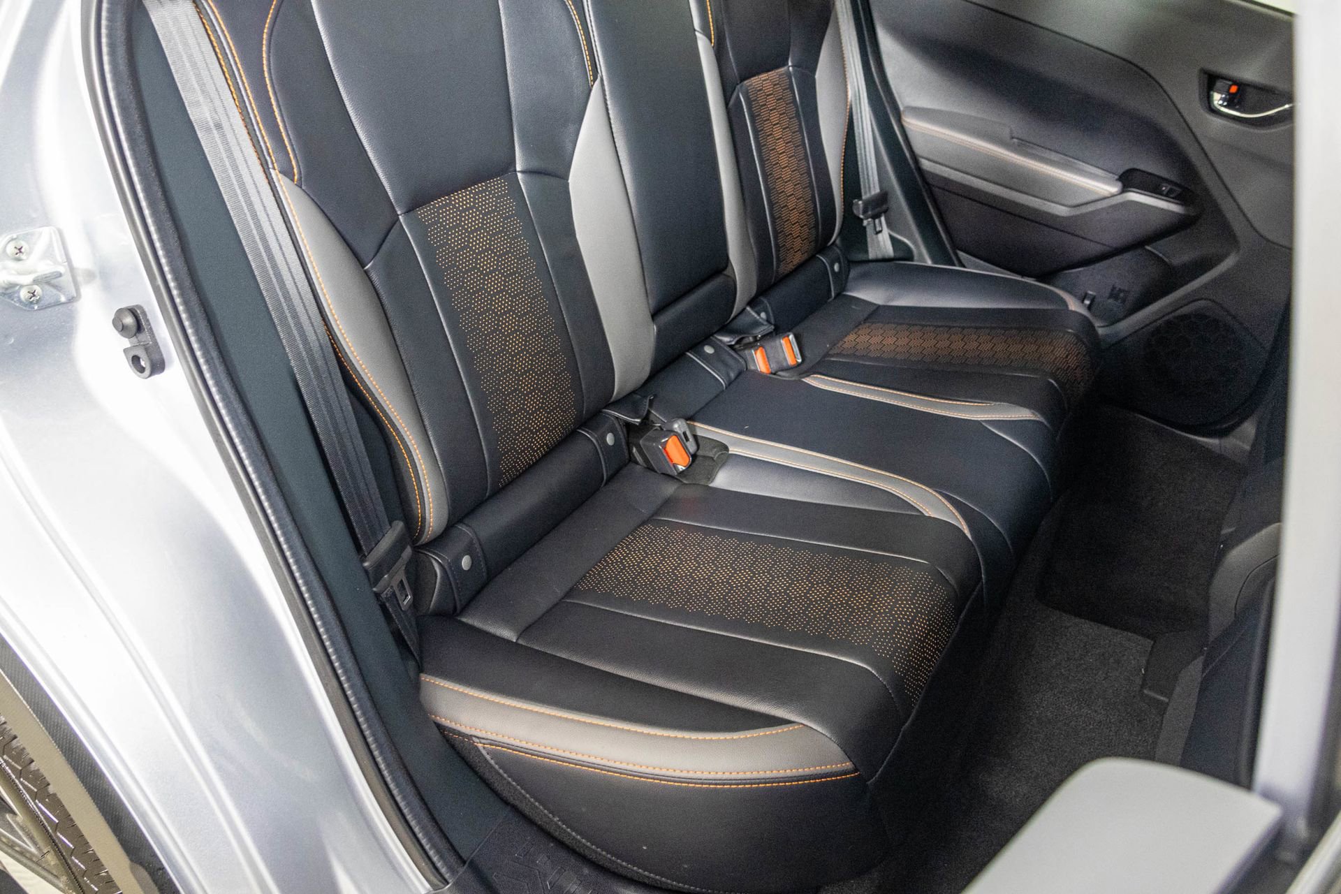 Used 2024 Subaru Crosstrek 2.5i Limited w/ Crosstrek Mirror Package AWD/4WD image 40