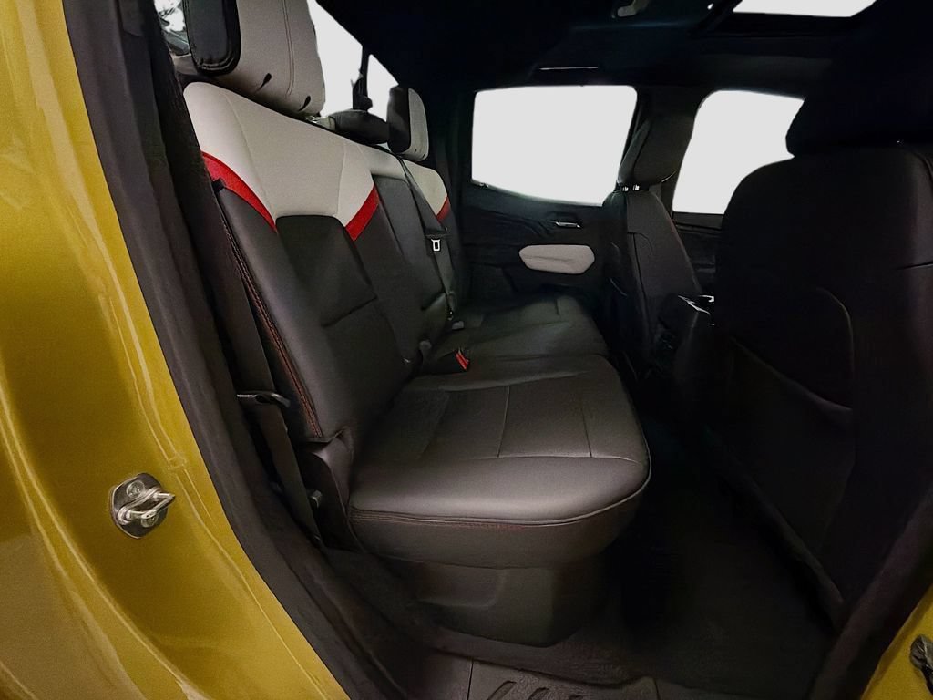 Used 2024 GMC Canyon AT4X w/ AT4X AEV Edition AWD/4WD image 41