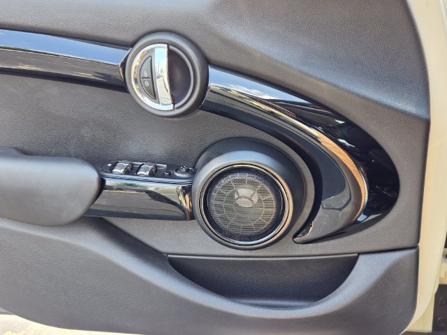 Used 2018 MINI Cooper S FWD image 24