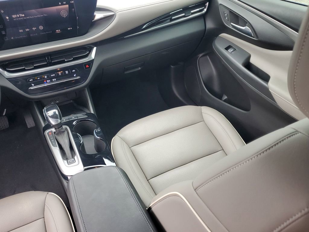 Used 2024 Buick Envista Avenir image 17