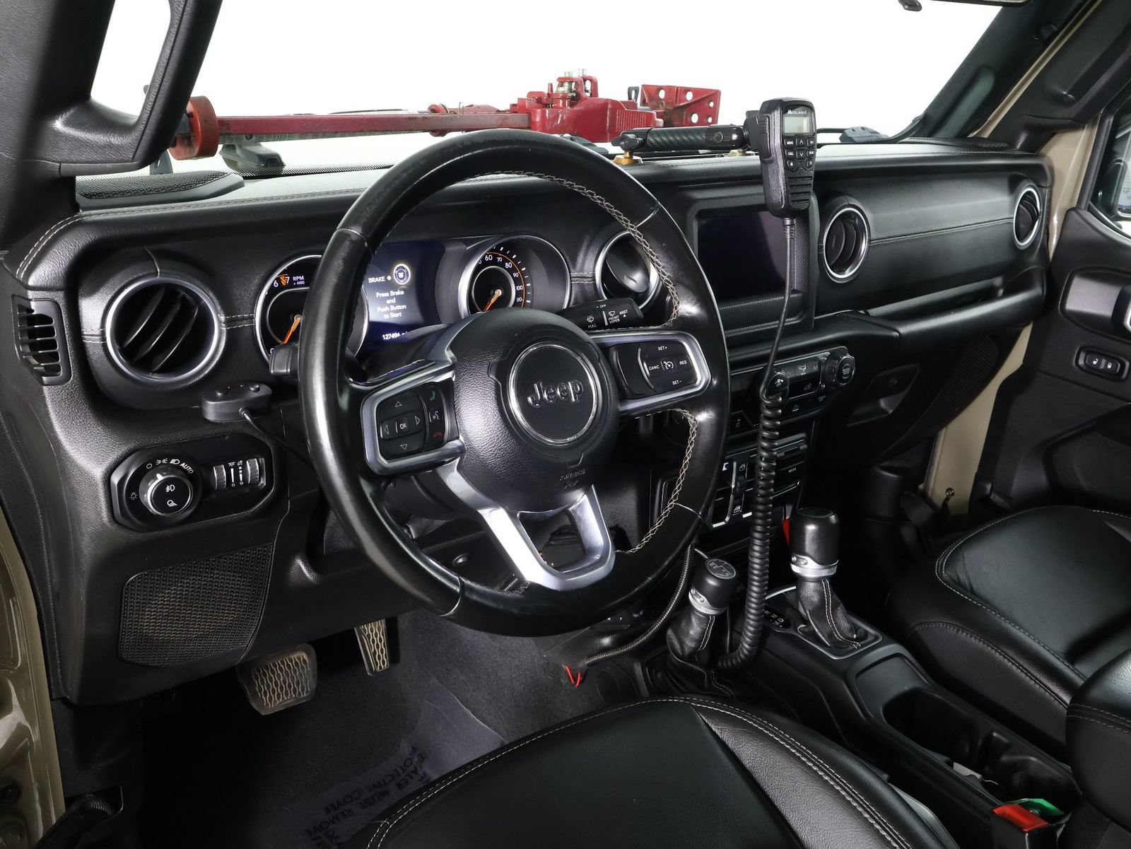 Used 2020 Jeep Gladiator Overland AWD/4WD image 15