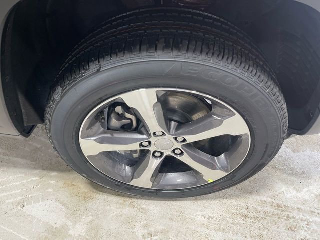 New 2026 Jeep Grand Cherokee L Limited image 10