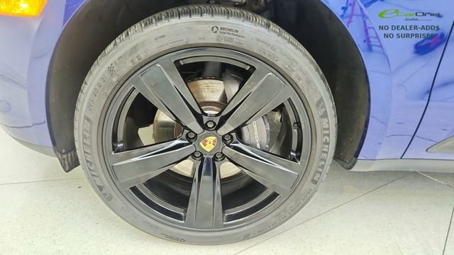 Used 2024 Porsche Macan image 58