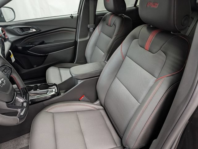 New 2026 Chevrolet Trax RS w/ Sunroof Package FWD image 10