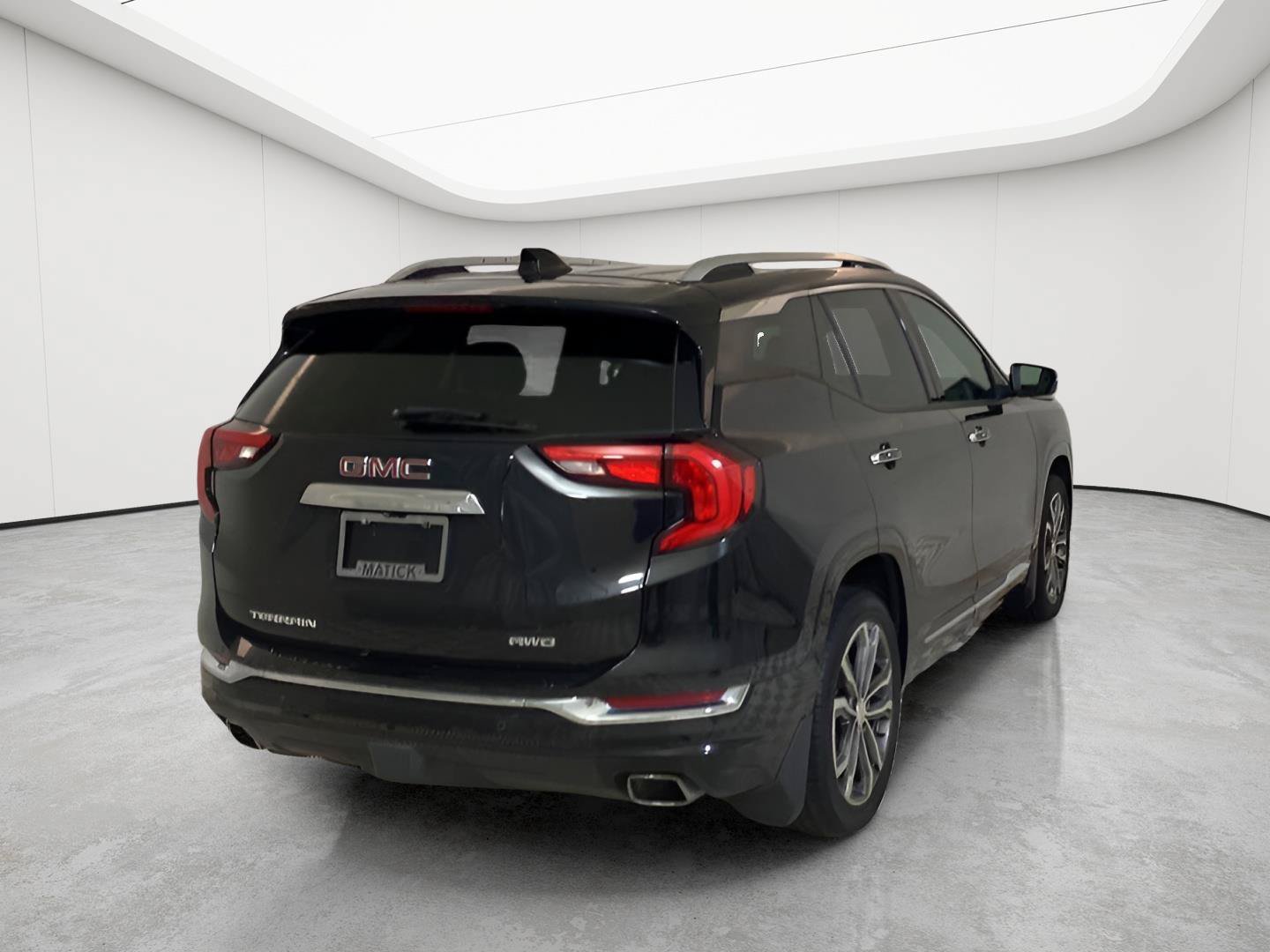 Certified 2020 GMC Terrain Denali w/ Denali Premium Package AWD/4WD image 11