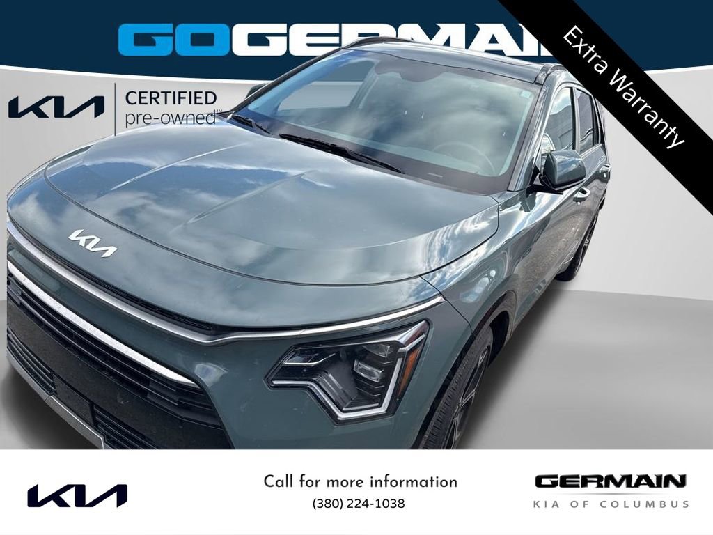 Used 2023 Kia Niro SX Touring image 1