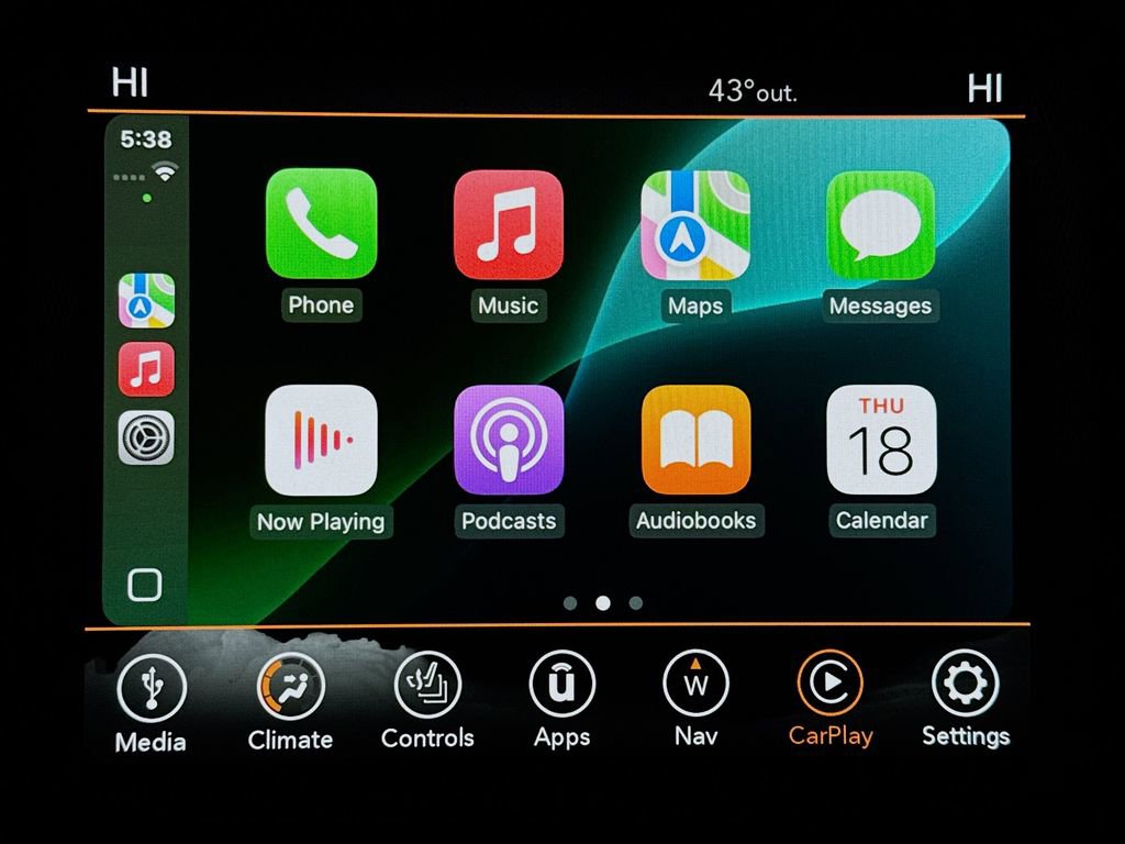 Used 2020 Jeep Wrangler Unlimited Sahara w/ Uconnect 4C Nav & Sound Group image 11