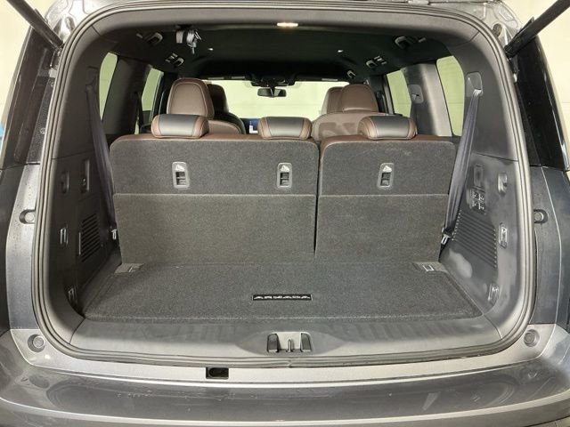 New 2026 Nissan Armada SL w/ Captain's Chari Seat Package image 15