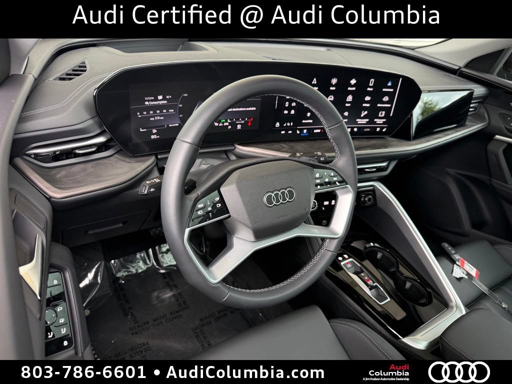 Certified 2025 Audi Q5 Premium Plus AWD/4WD image 3