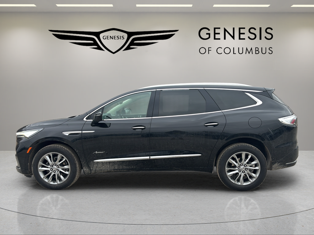 Used 2023 Buick Enclave Avenir FWD image 2