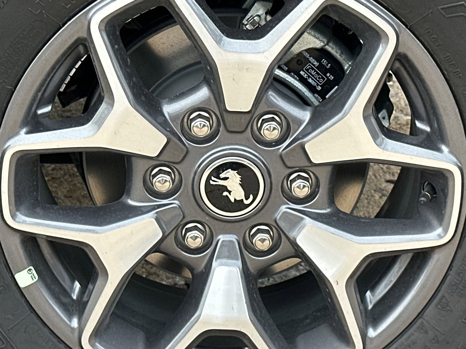 New 2025 Ford Bronco Badlands image 5