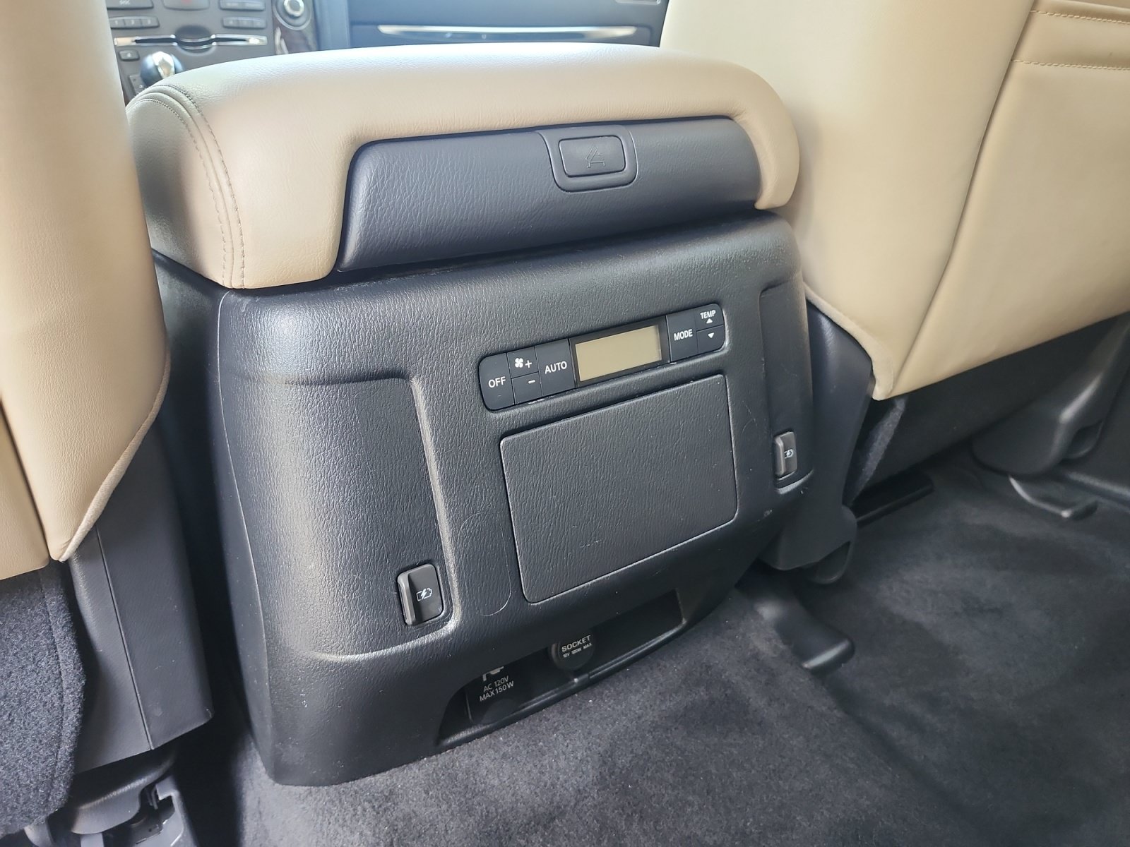 Used 2020 Nissan Armada SL w/ Premium Package RWD image 14