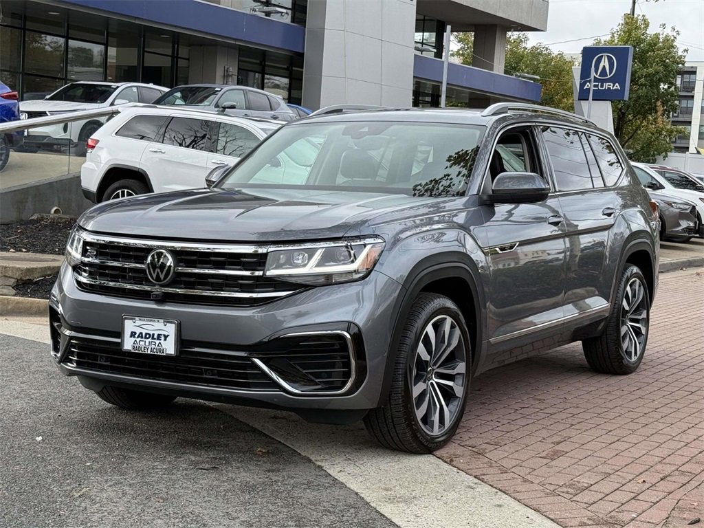 Used 2022 Volkswagen Atlas SEL Premium image 3