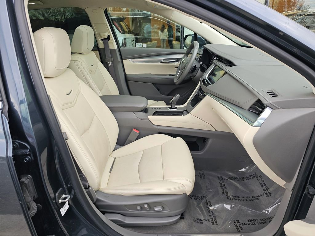 Used 2019 Cadillac XT5 Luxury image 11