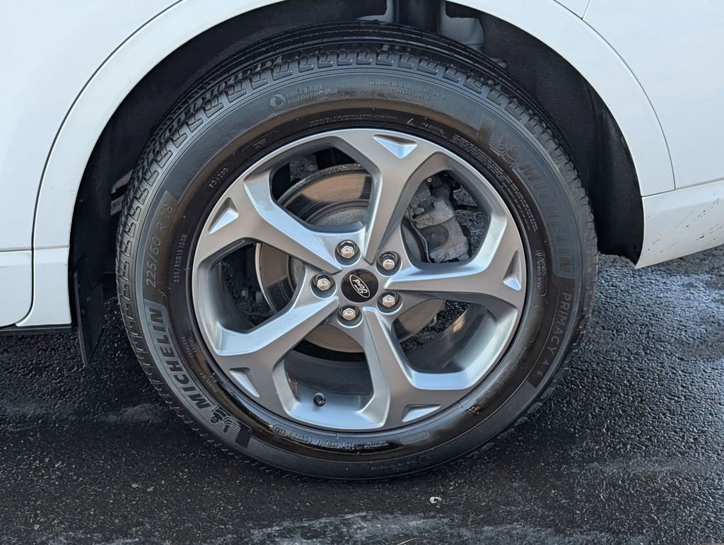 Used 2023 Ford Escape ST-Line w/ Tech Pack #1 AWD/4WD image 14