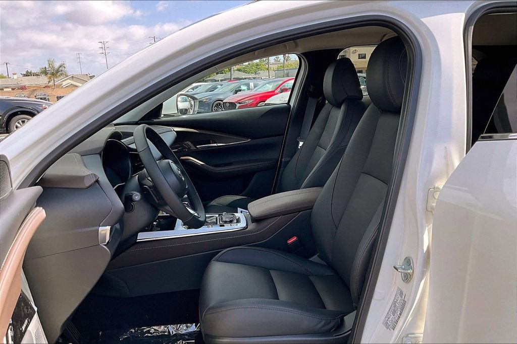Used 2025 MAZDA CX-30 AWD 2.5 S w/ Premium Package image 14