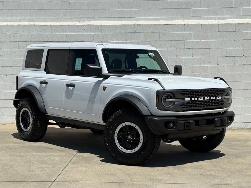 New 2026 Ford Bronco Badlands w/ Sasquatch Package AWD/4WD 360° Tour