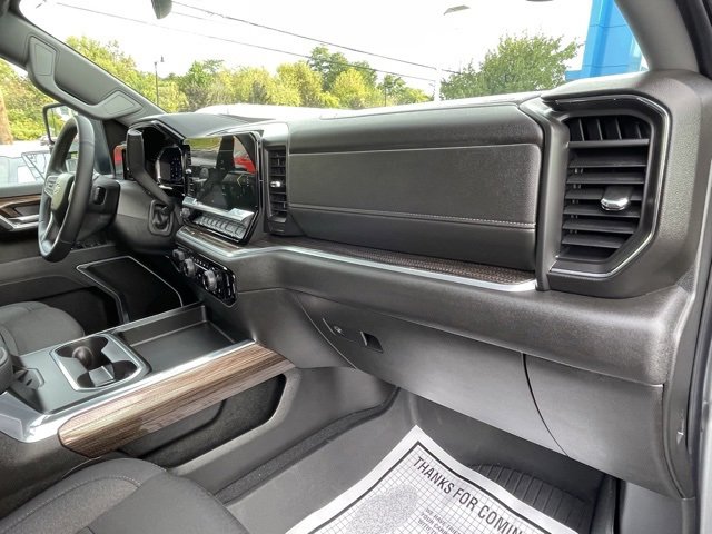 Certified 2025 Chevrolet Silverado 3500 LT w/ All Star Edition image 35