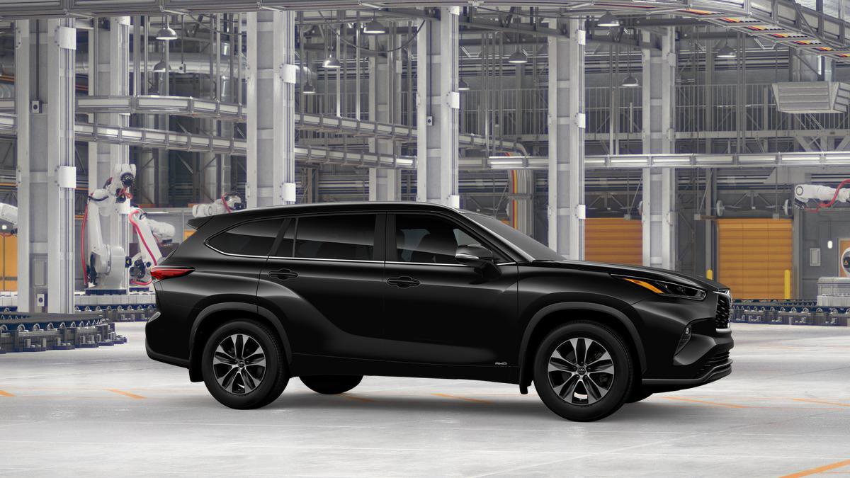 New 2026 Toyota Highlander XLE image 13
