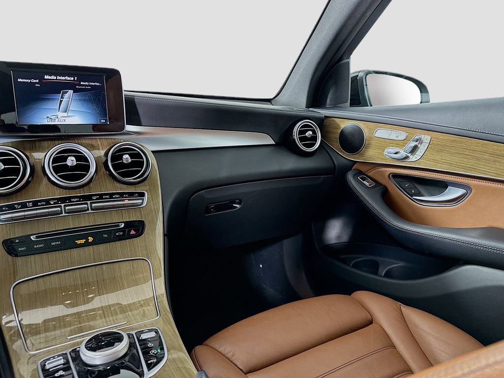 Used 2018 Mercedes-Benz GLC 43 AMG GLC 43 AMG image 26