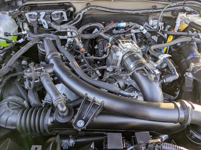 New 2025 Ford Bronco Badlands image 17