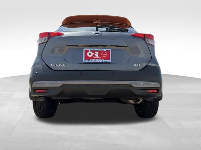 Used 2020 Nissan Kicks SR FWD image 10