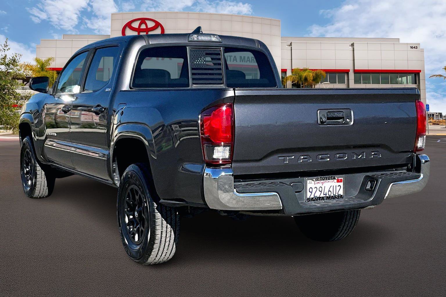 Certified 2019 Toyota Tacoma SR5 image 2