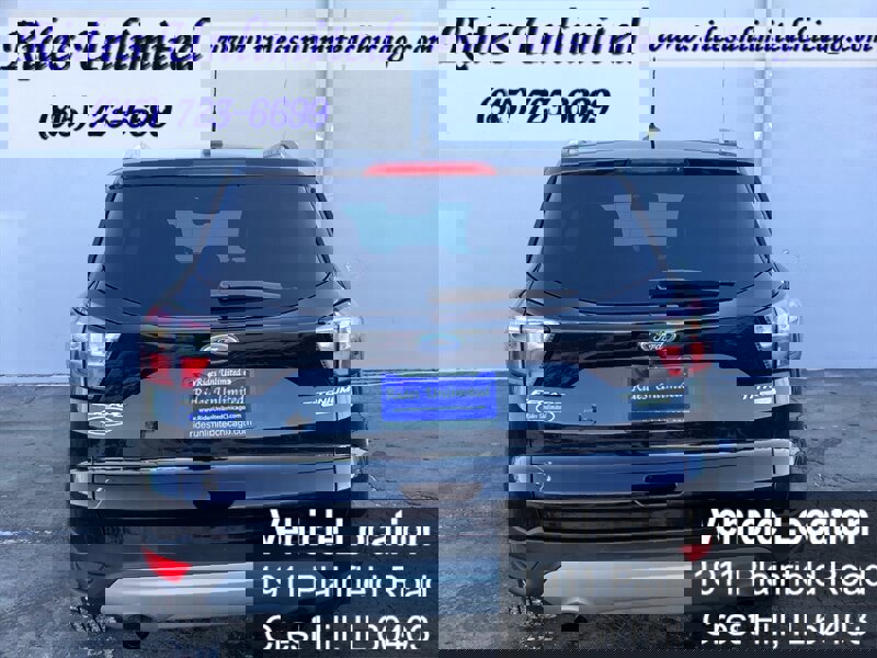 Used 2017 Ford Escape Titanium image 5