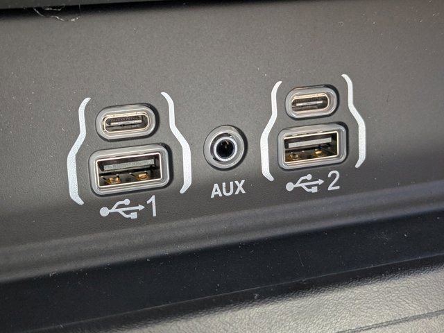 New 2026 RAM 1500 Express AWD/4WD image 22