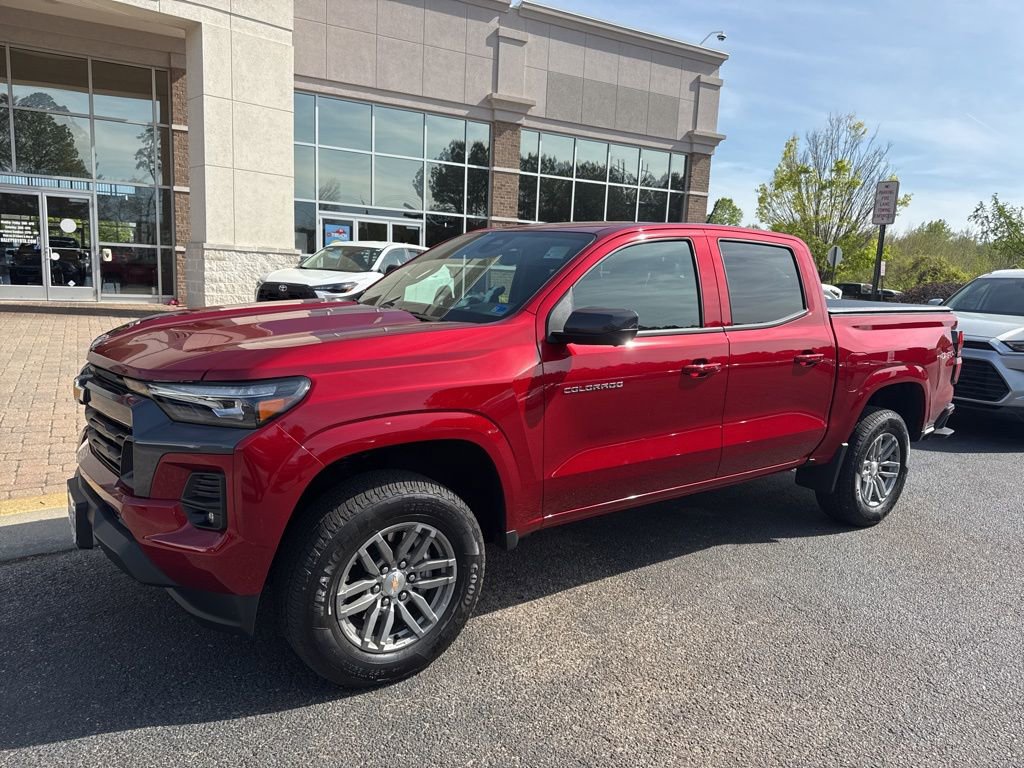 Used 2026 Chevrolet Colorado LT w/ LT Convenience Package image 5