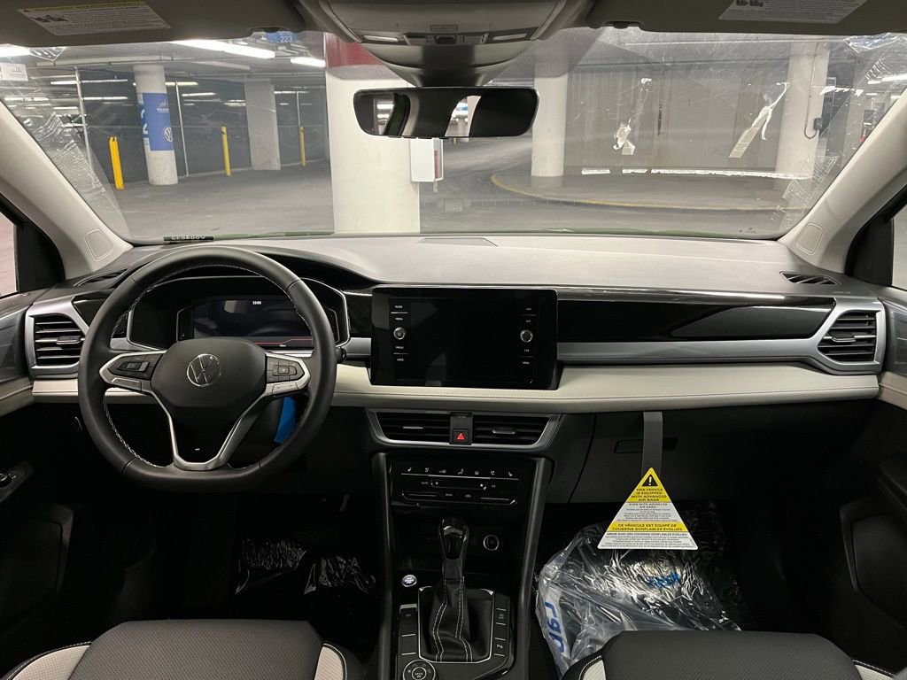 New 2026 Volkswagen Taos SEL image 7