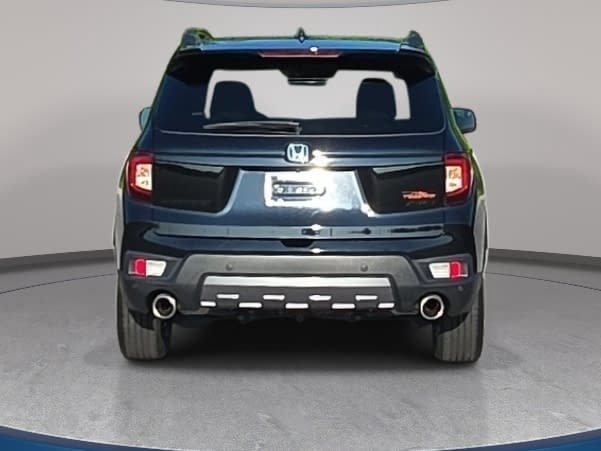 Used 2024 Honda Passport TrailSport image 6